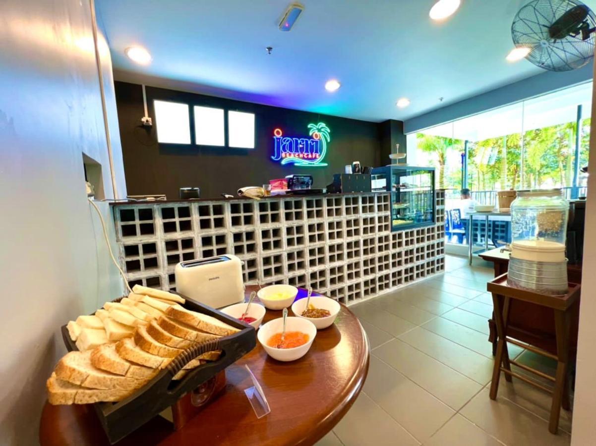 Dipantai Timurbay Seaview Grdfloor Private Residence Куантан Екстериор снимка